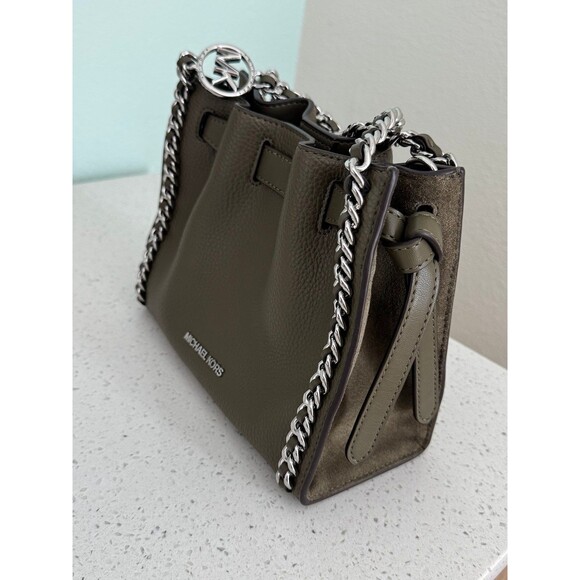 Michael Kors Mina Small Chain Crossbody bag - Picture 3 of 5